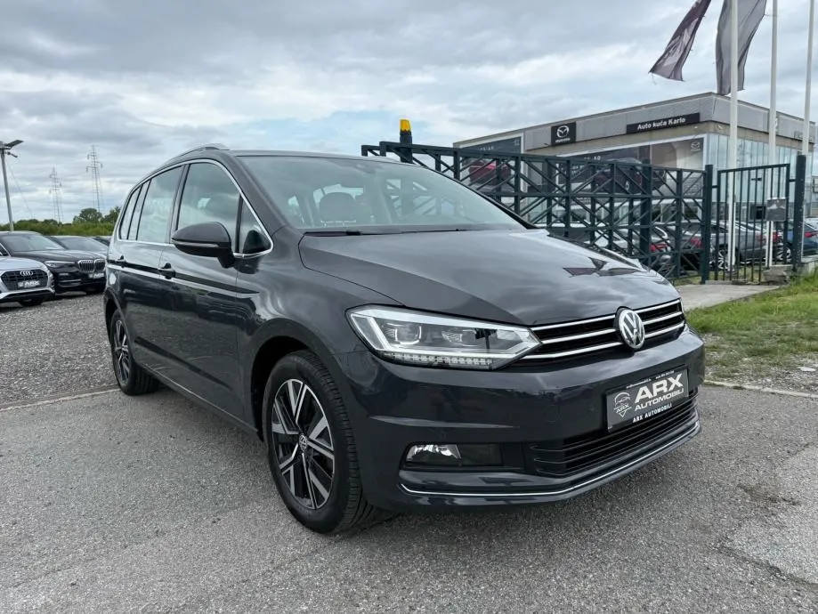 VW Touran 1,5 TSI 7-SJEDALA°NAVI°LED°KAMERA°KEYLESS°REG:6/2027° - Sesvete, Zagreb