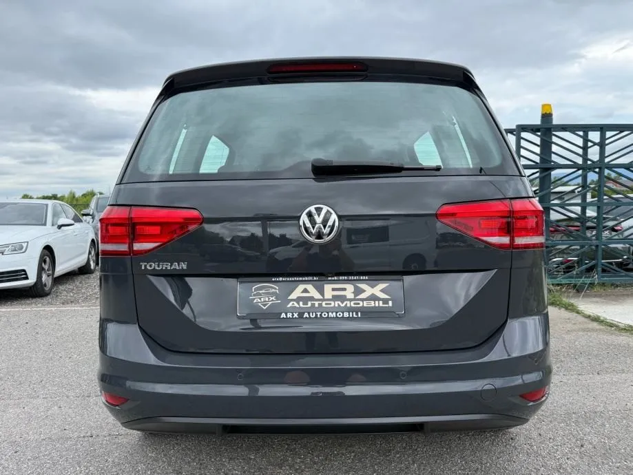 vw touran 1,5 tsi 7-sjedala°navi°led°kamera°keyless°reg:6/2027° - slika 7