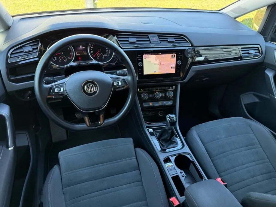 vw touran 1,5 tsi 7-sjedala°navi°led°kamera°keyless°reg:6/2027° - slika 11