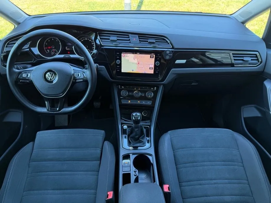 vw touran 1,5 tsi 7-sjedala°navi°led°kamera°keyless°reg:6/2027° - slika 12