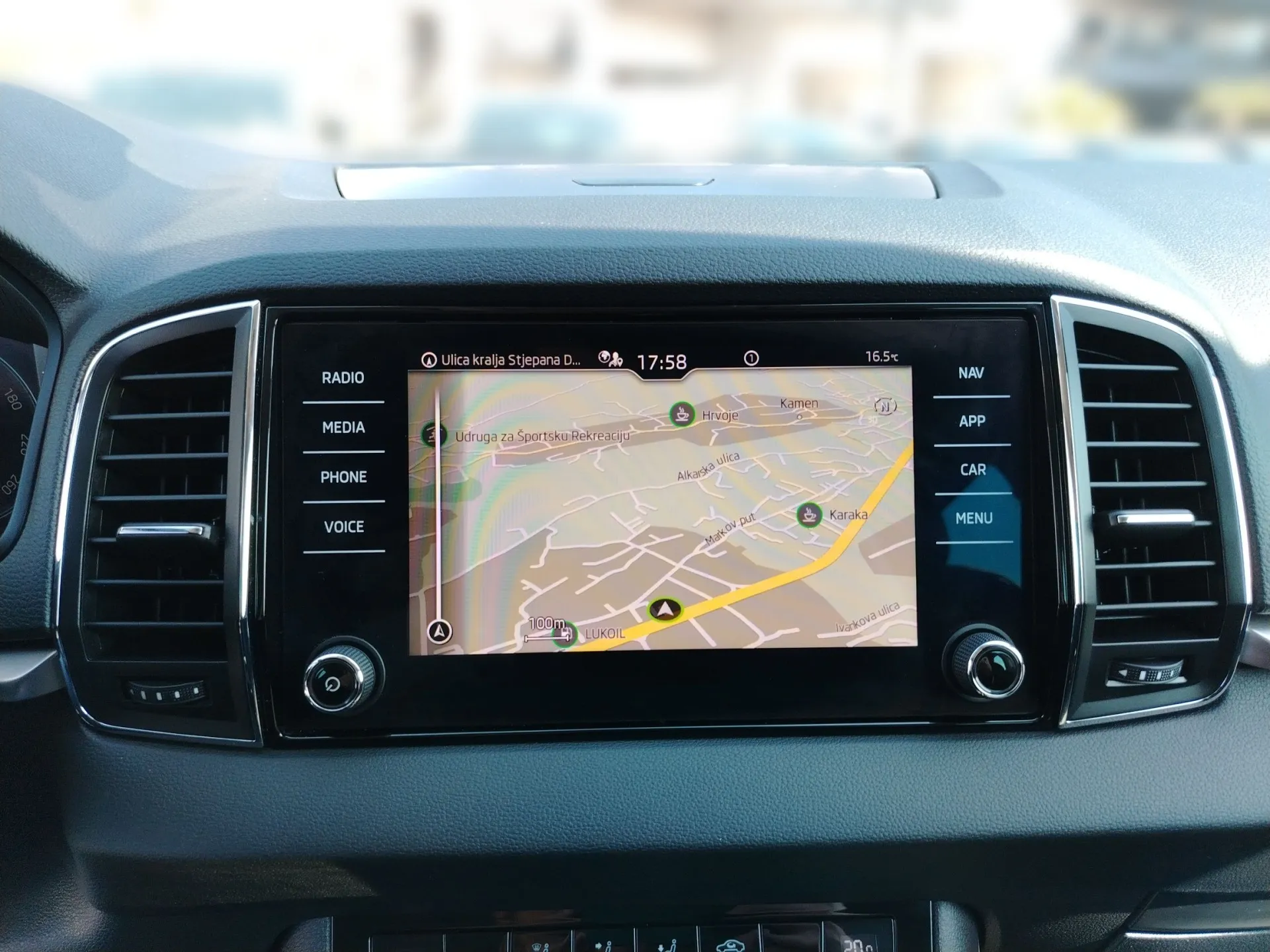 škoda karoq 2.0 tdi dsg ambition - slika 9