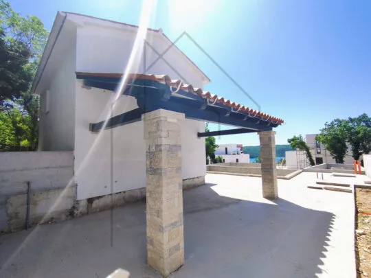 labin: kamena kuća s bazenom i pogledom na more - slika 4