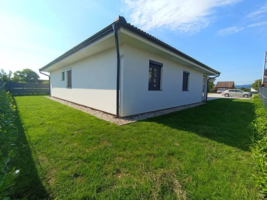 kuća: sveta nedelja, 220.00 m2 (prodaja) - slika 13