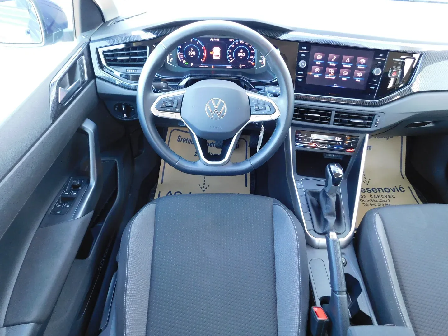10810 volkswagen polo 1.0 tsi dsg life - slika 10