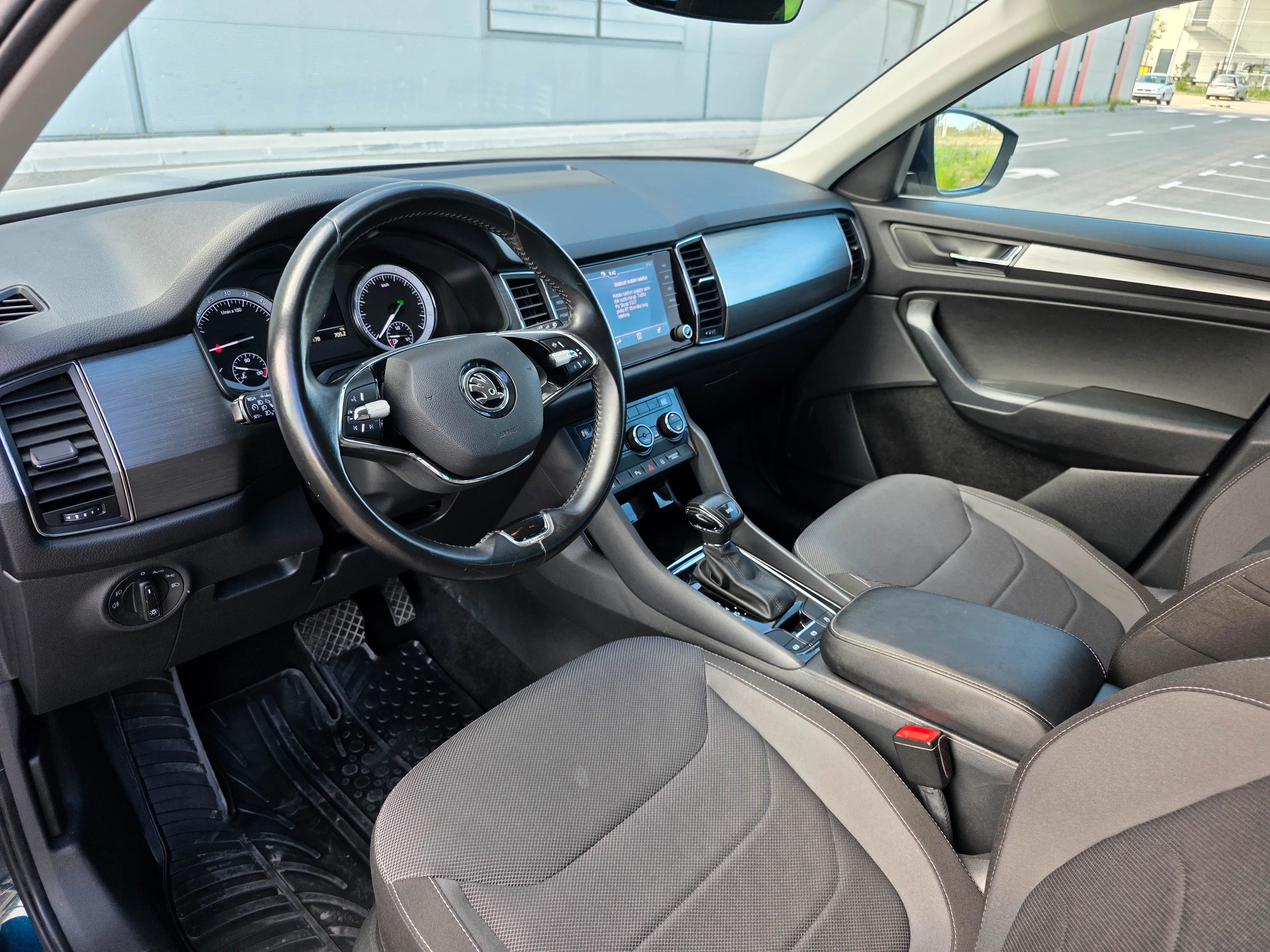 škoda kodiaq 2,0 tdi ambition dsg |7 sjed |hr auto |jamstvo - slika 25