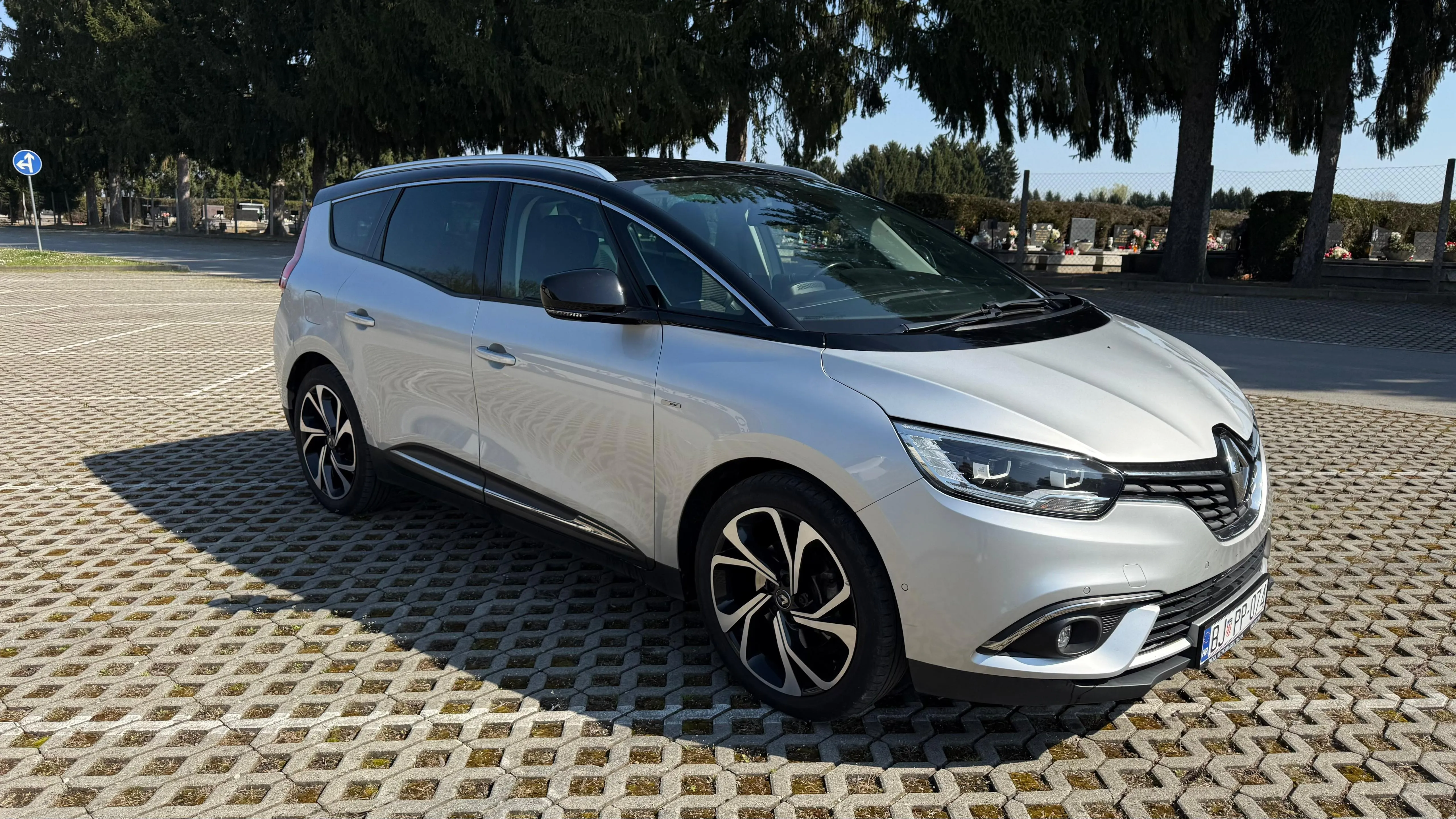 renault grand scenic dci 120, bose, 7 sjedala, panorama, ekstra stanje - slika 10