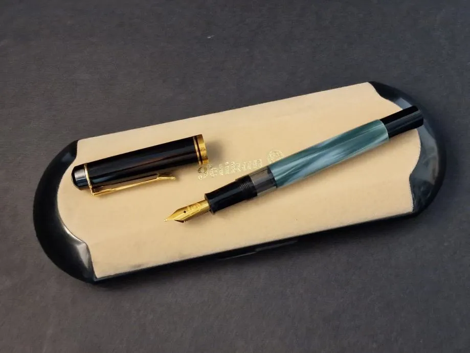 nalivpero pelikan m200 f - kao novo / r1, rate! - slika 3