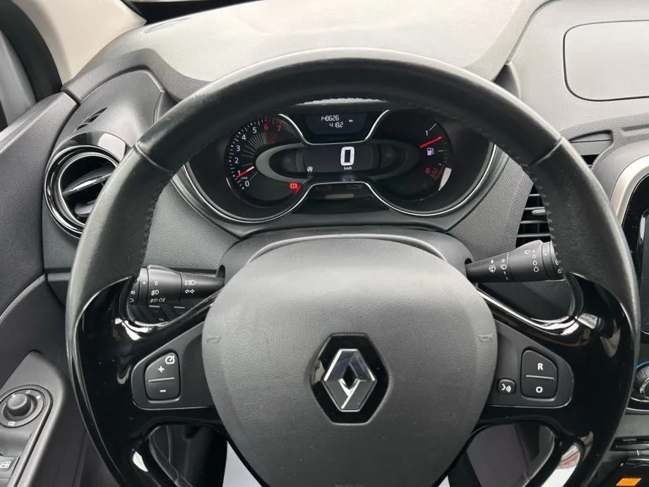 renault captur 0.9 tce 2016.,veliki servis, navi, park senz, led, alu - slika 16