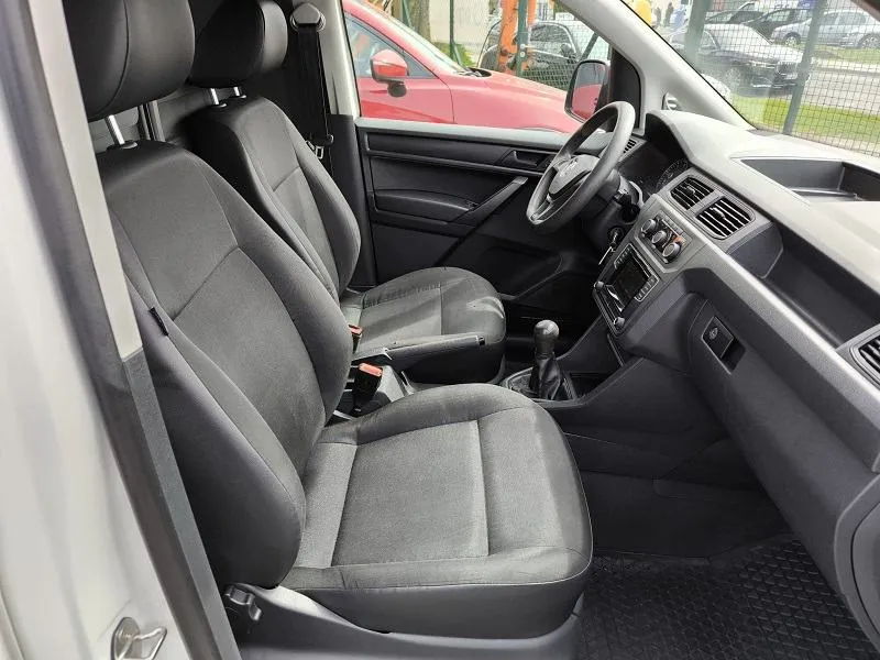 volkswagen caddy 2.0 tdi*klima*park.senzori* - slika 14