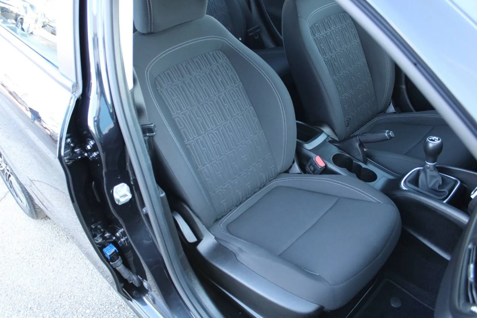 fiat tipo sw 1.0 t3 - slika 9