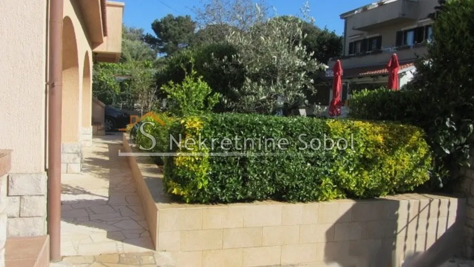 mali lošinj - kuća, 310 m2 prodaja - slika 8