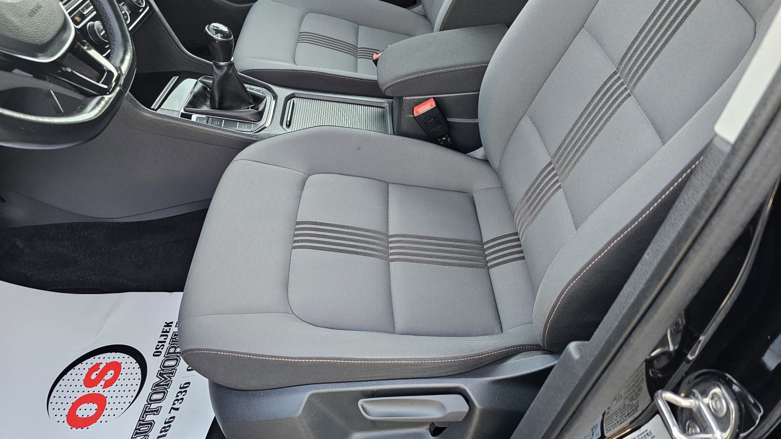 vw golf sportsvan 1.2 tsi climatronic,gr.sj,tempomat,alu,pdc,odličan - slika 16