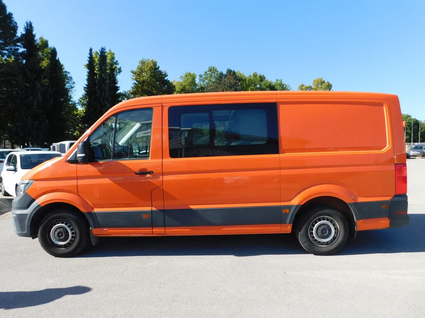 12504 vw crafter furgon 35 2,0 tdi l3h2 - slika 7