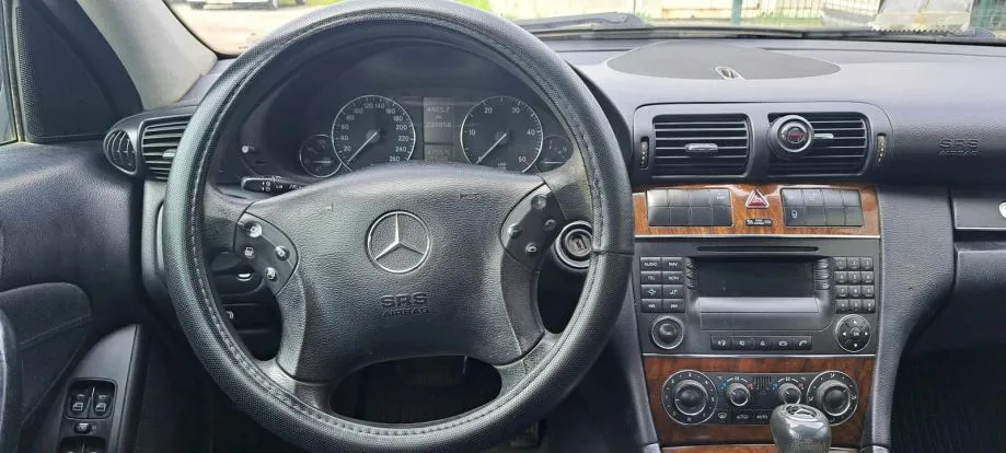 mercedes-benz c-klasa 220 cdi automatik + registriran do 01./2026. - slika 10