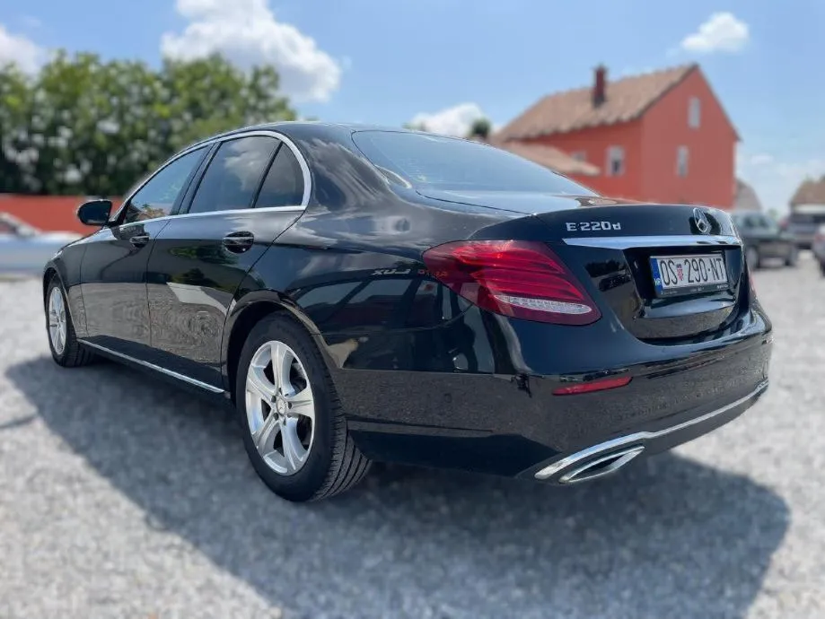 mercedes-benz e-klasa 220 d • 2016.g. • navi • automatik • leasing • - slika 3