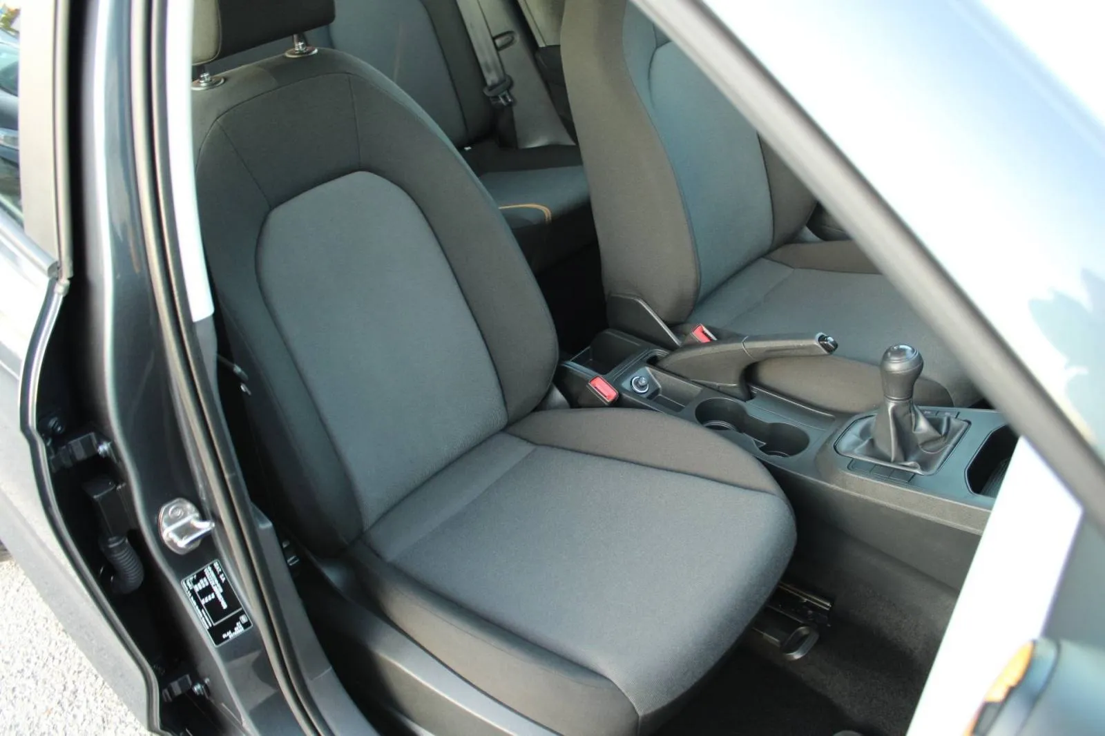 seat arona 1.0 tsi - slika 11