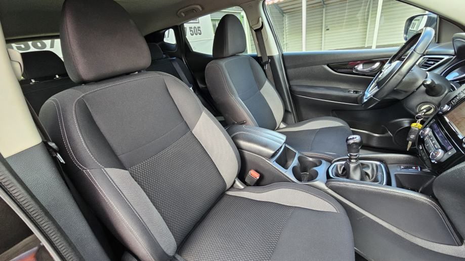 nissan qashqai 1,5 dci,climatronic,navi,alu 18,led,tempomat,jamstvo!! - slika 12