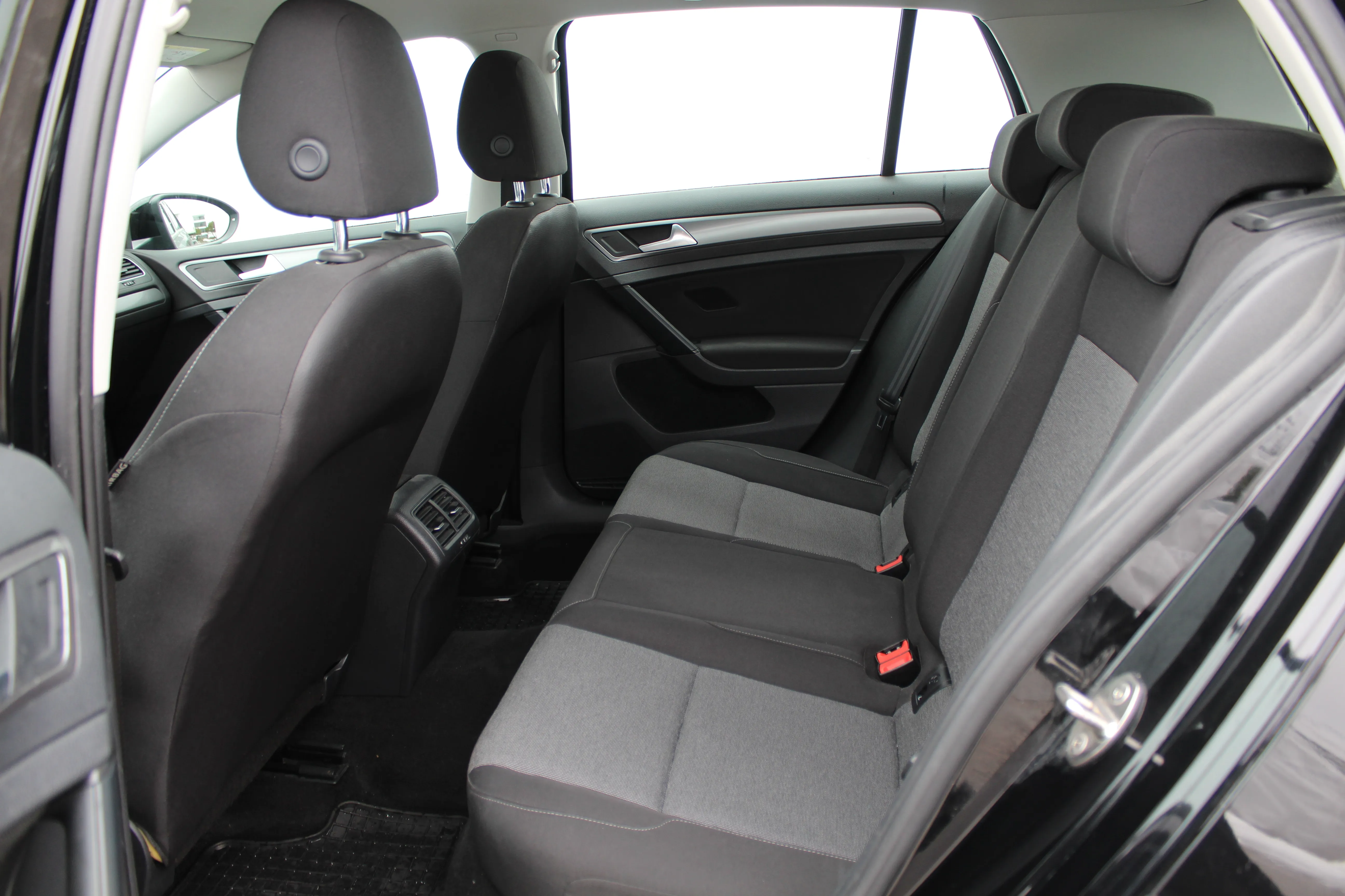 12949 volkswagen golf tdi trendline *ponuda dana* - slika 10