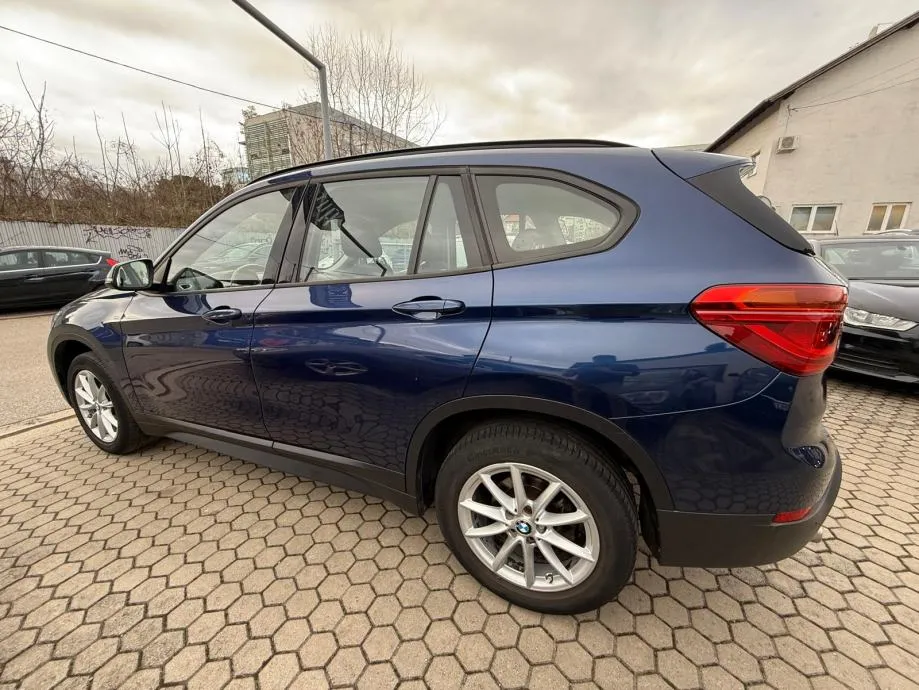 bmw x1 16d navi, pdc, maglenke, 4x garancija! - slika 7