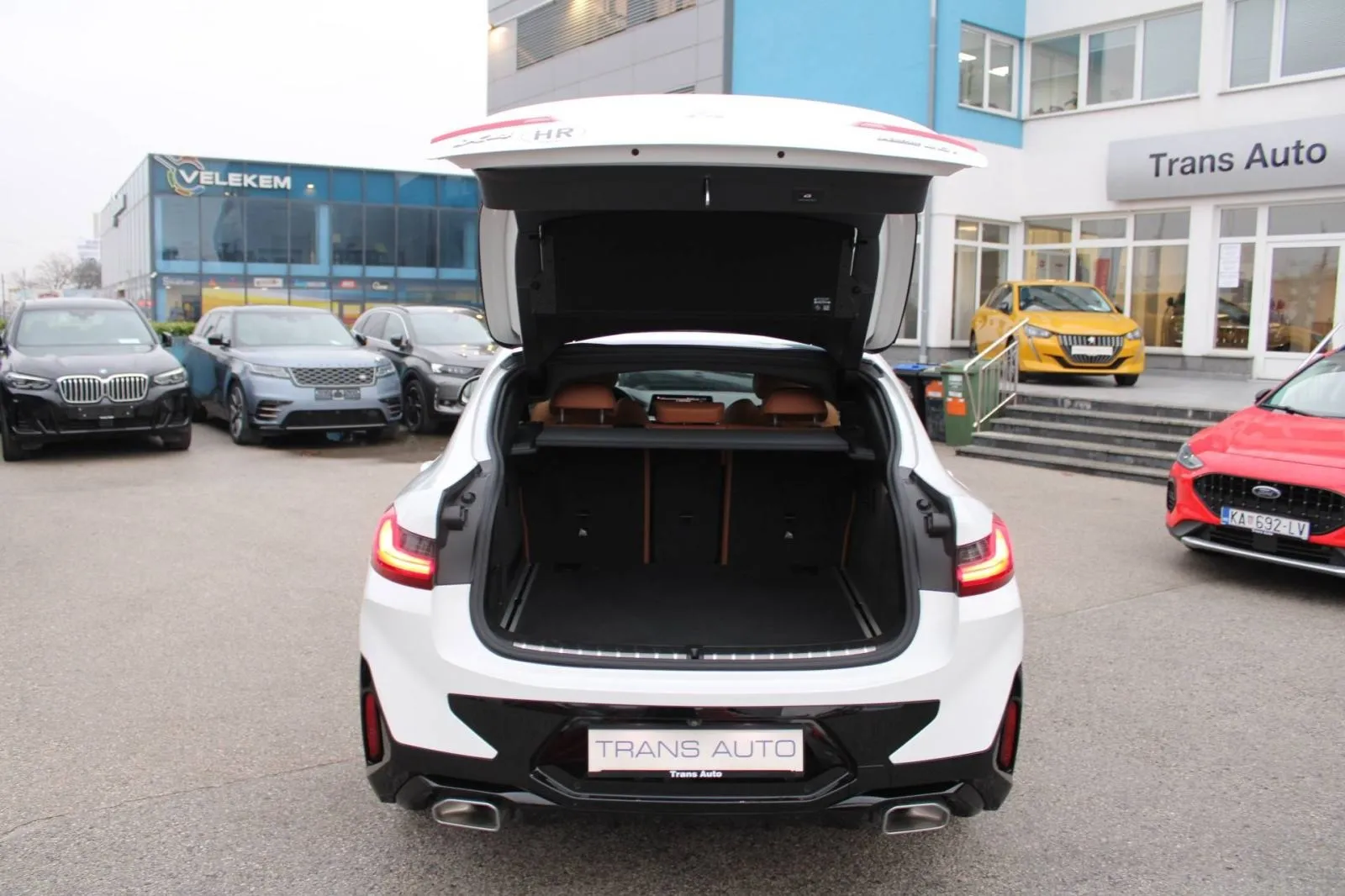 bmw x4 20i xdrive automatik m-paket *led, navigacija, kamera* - slika 7