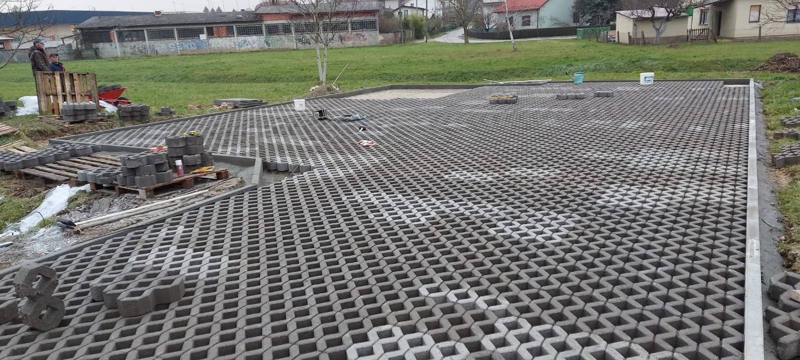 betonski opločnici / kocke - slika 8