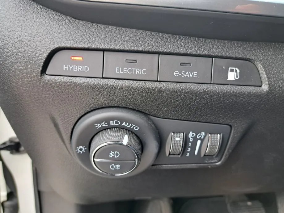 jeep compass mca 1.3 gse (180 ks) phev 4xe s - slika 15