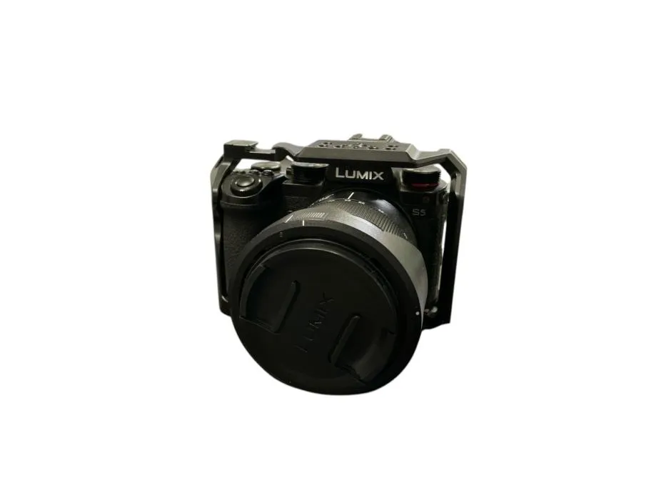 panasonic kit lumix s5 + lumix 20-60mm f/3.5-5.6 / r1, rate! - slika 2