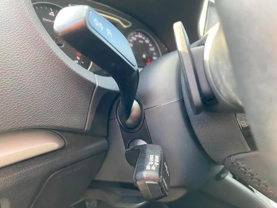 audi a3 1,6 tdi s-tronic, navi, kamera, 1. vlasnik, 4x garancija! - slika 14