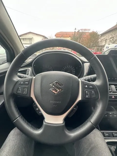suzuki sx4 s-cross 1,4 gl+ premium 2wd hybrid 48v - novi model!!! - slika 11