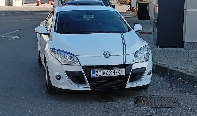 prodaje se ili mijenja renault megan 1.4 turbo benzinac.reg. 04.04.27. - slika 17