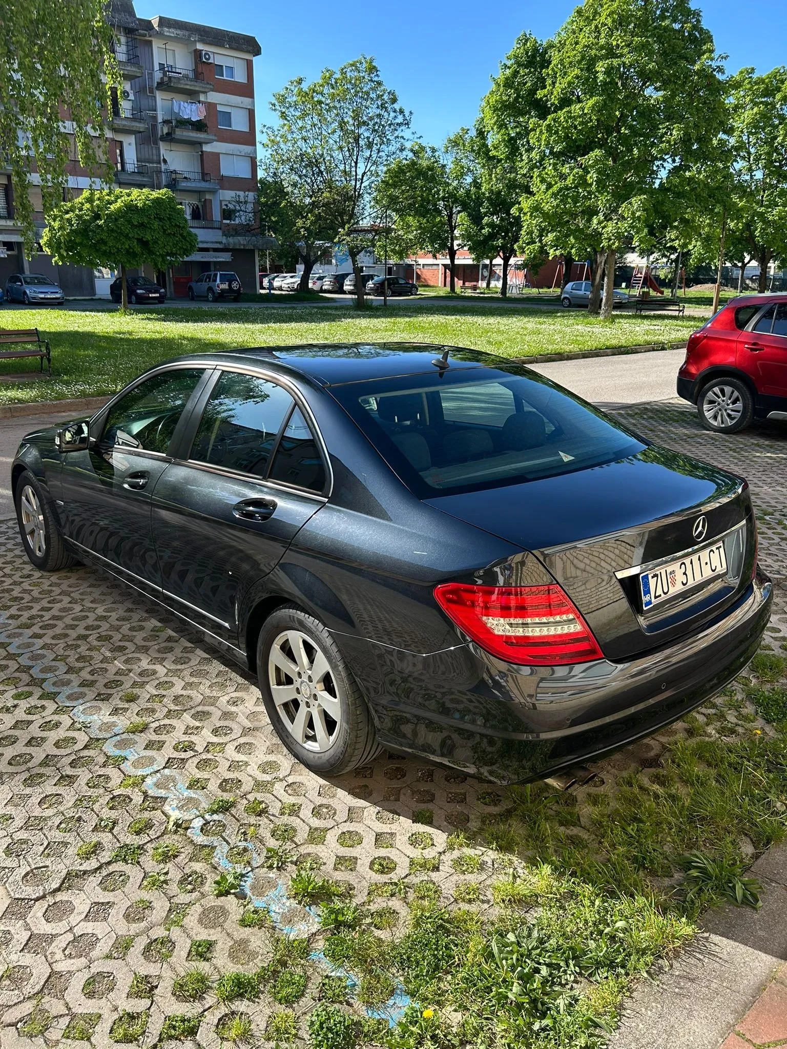 mercedes benz w204 180d 2011 facelift - slika 6