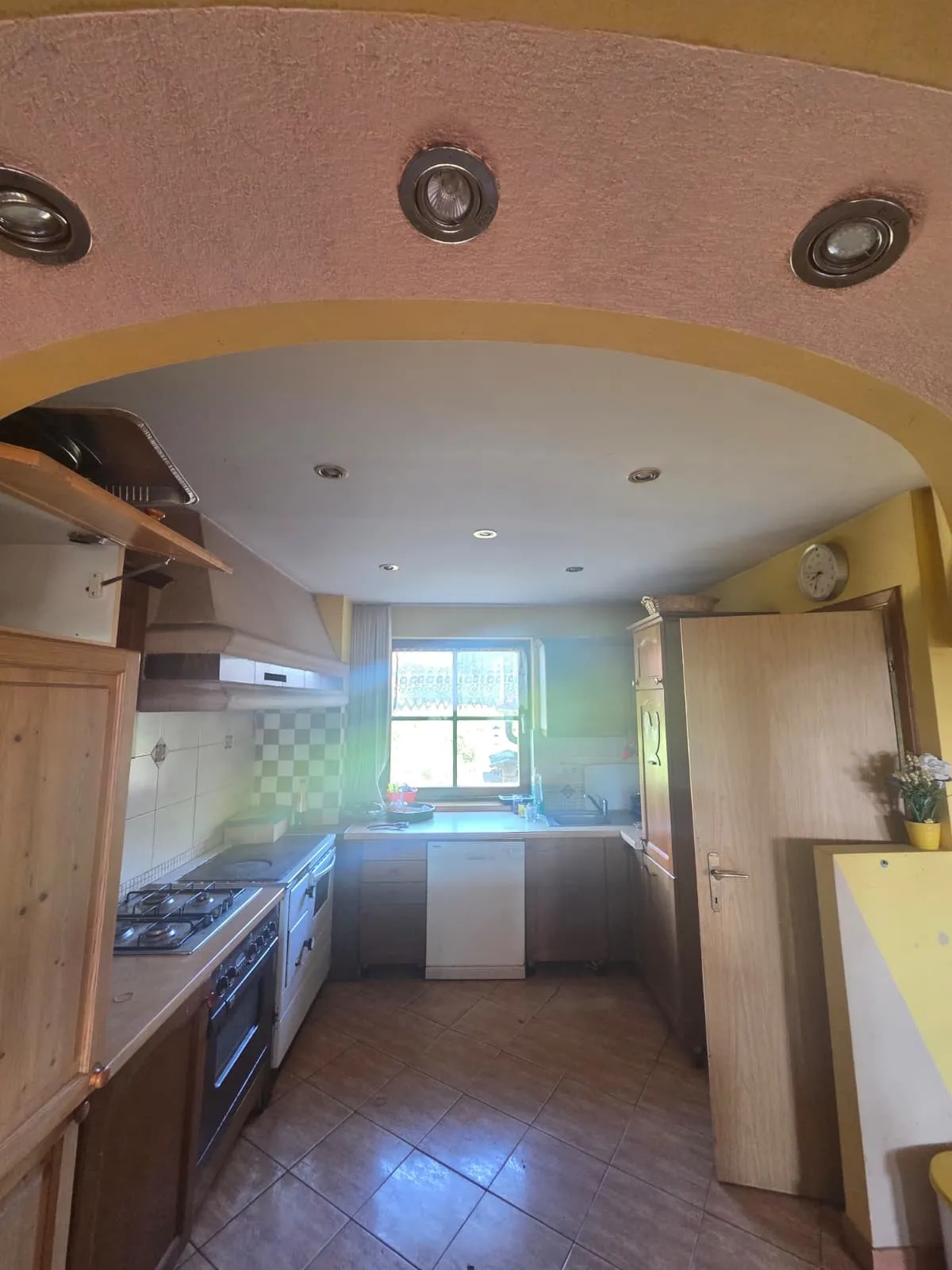 atraktivna vikend kuća u bukovcu ukupne površine 2.769 m2 - slika 8