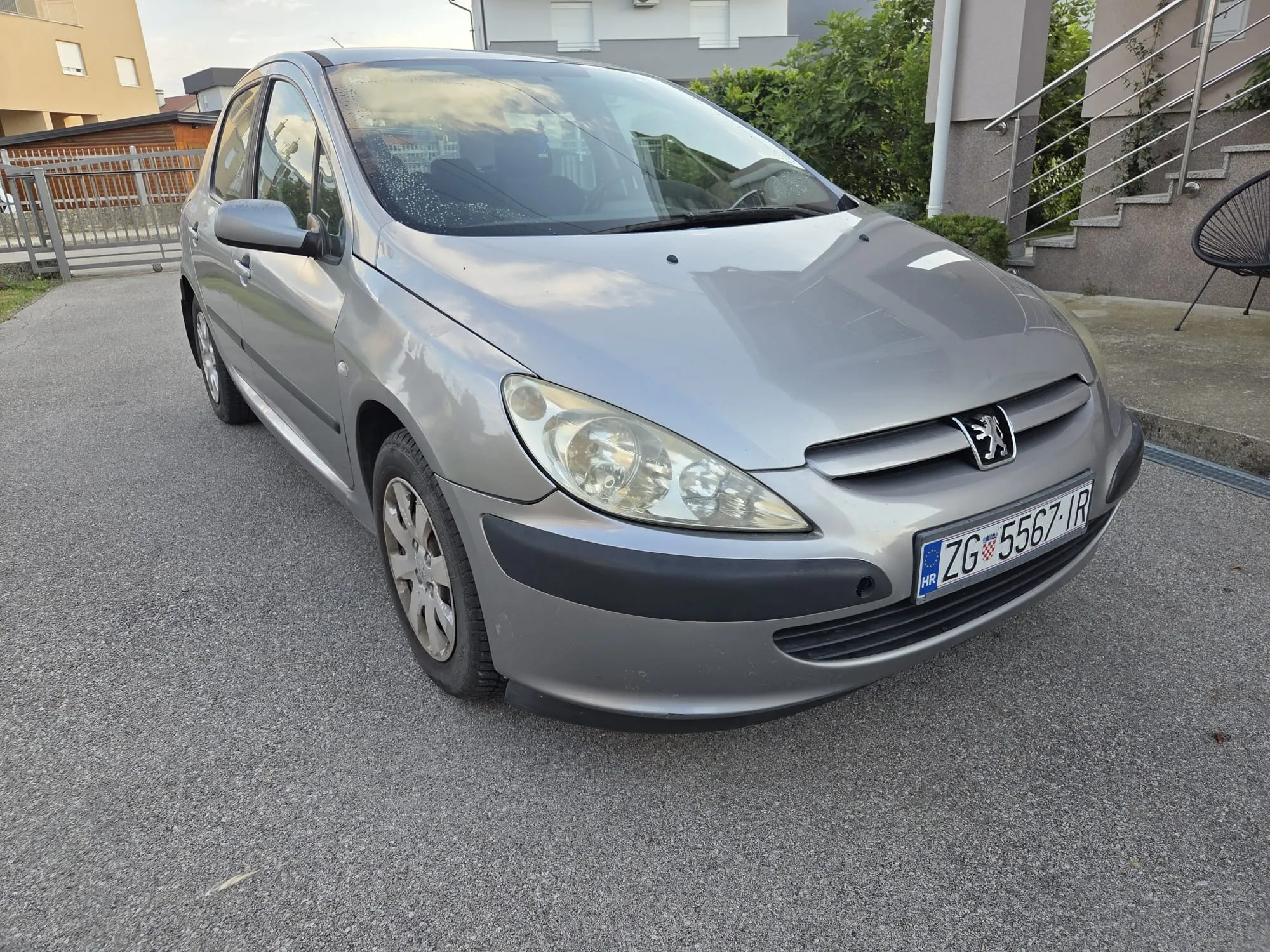 peugeot 307 1.4 hdi 2005. godište - 1. vlasnik - redovno održavan - slika 3