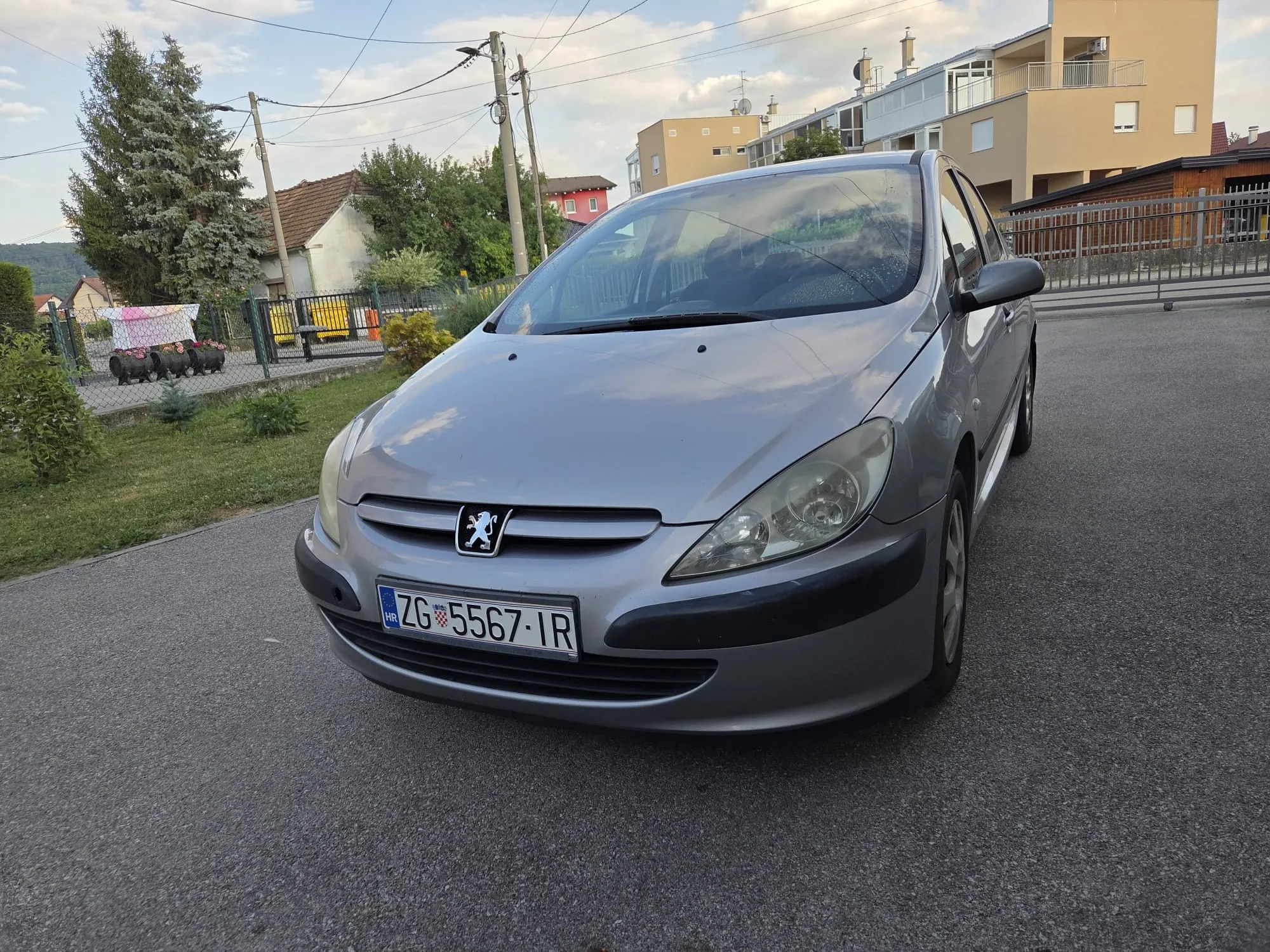 peugeot 307 1.4 hdi 2005. godište - 1. vlasnik - redovno održavan - slika 2