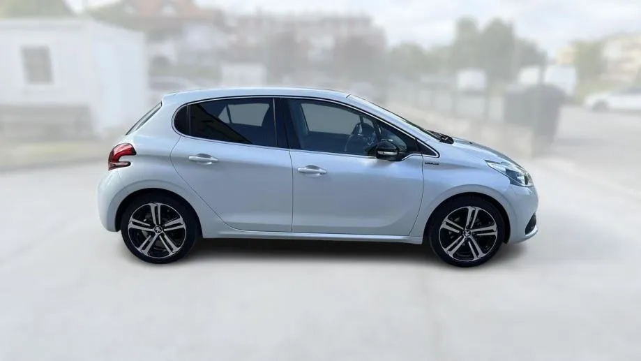 peugeot 208 1,2 puretech *gt line* jamstvo 24 mjeseca! - slika 6