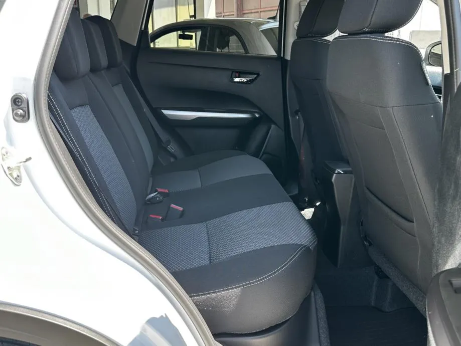 suzuki vitara 1.4 hybrid gl+ 2wd - facelift model - dostupno odmah!!! - slika 18