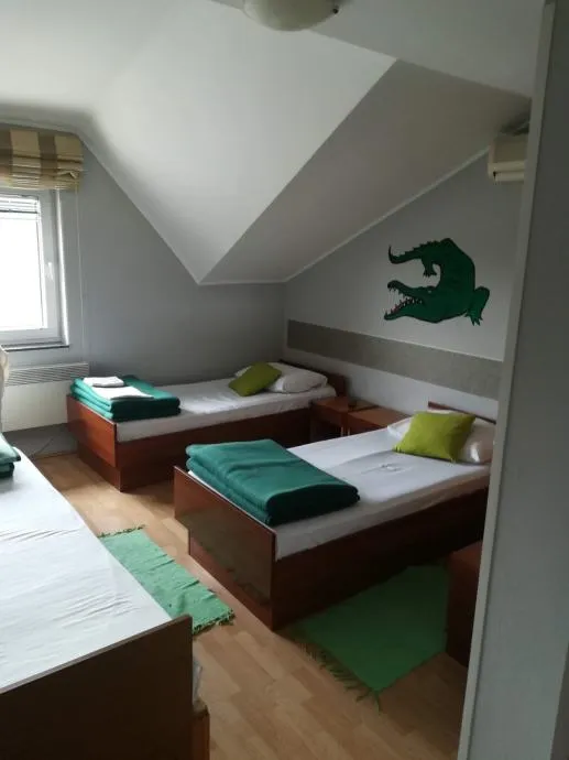 poslovno stambena zgrada, katnica, bilje, 330.00 m2 - slika 15
