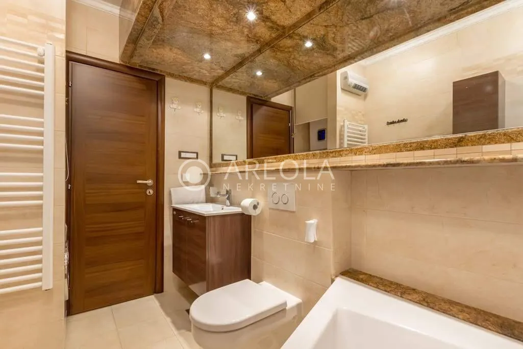 split, firule - dvosoban stan s pogledom na more, 100 m2 - slika 16