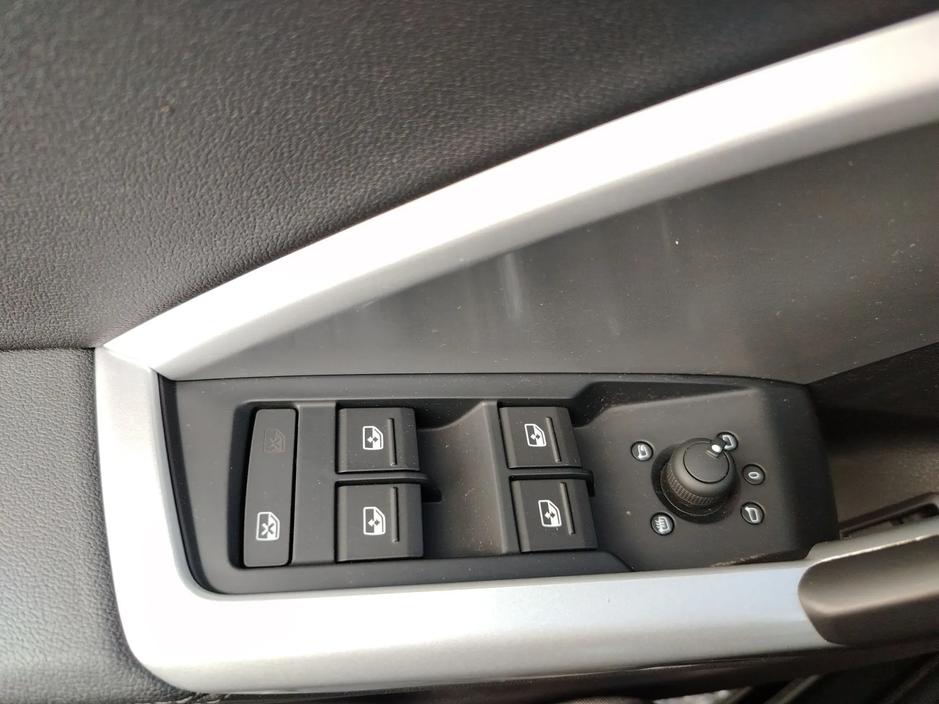 audi q3 35 tdi s-tronic - slika 18
