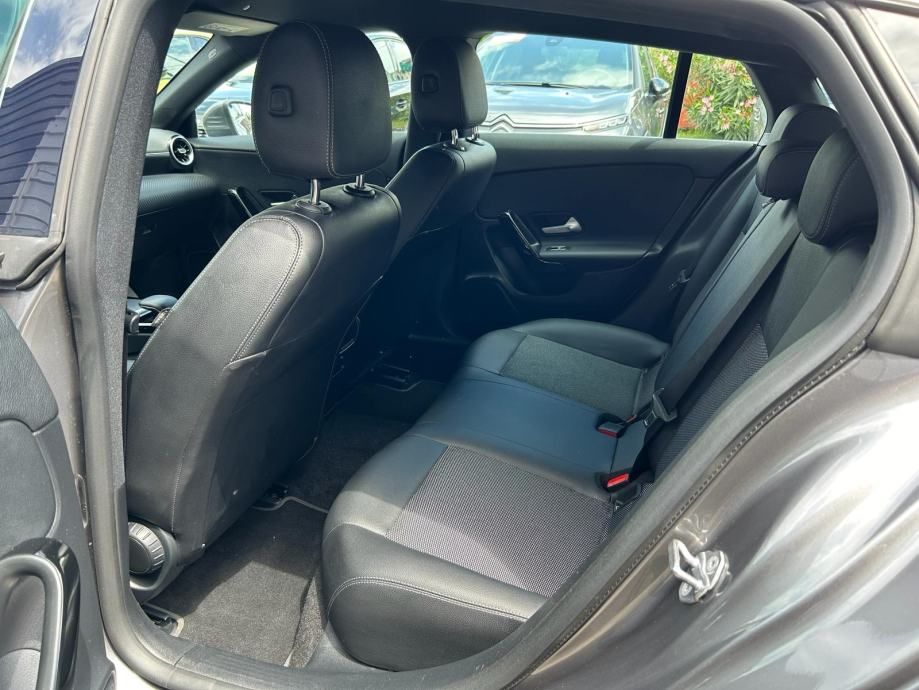 mercedes-benz cla 180d - led - virtual - garancija - servis- reg.1.god - slika 19