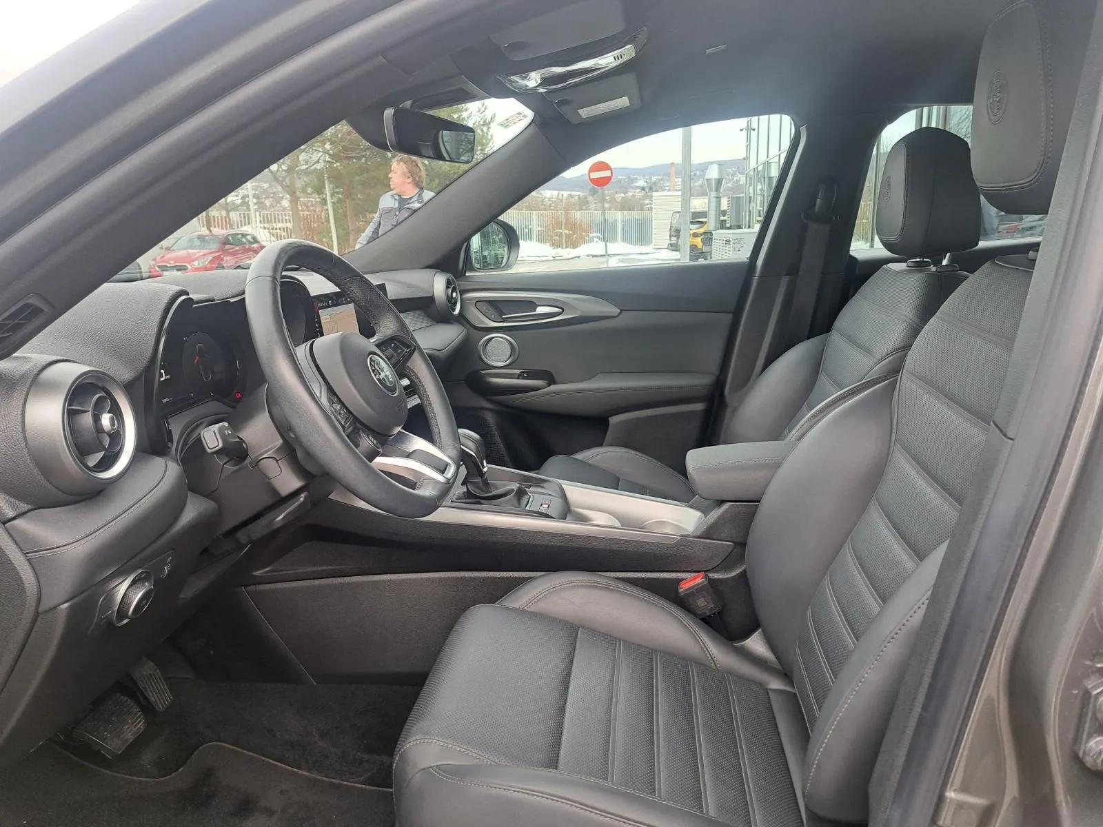 alfa romeo tonale 1.5 mhev (160) ti - slika 17