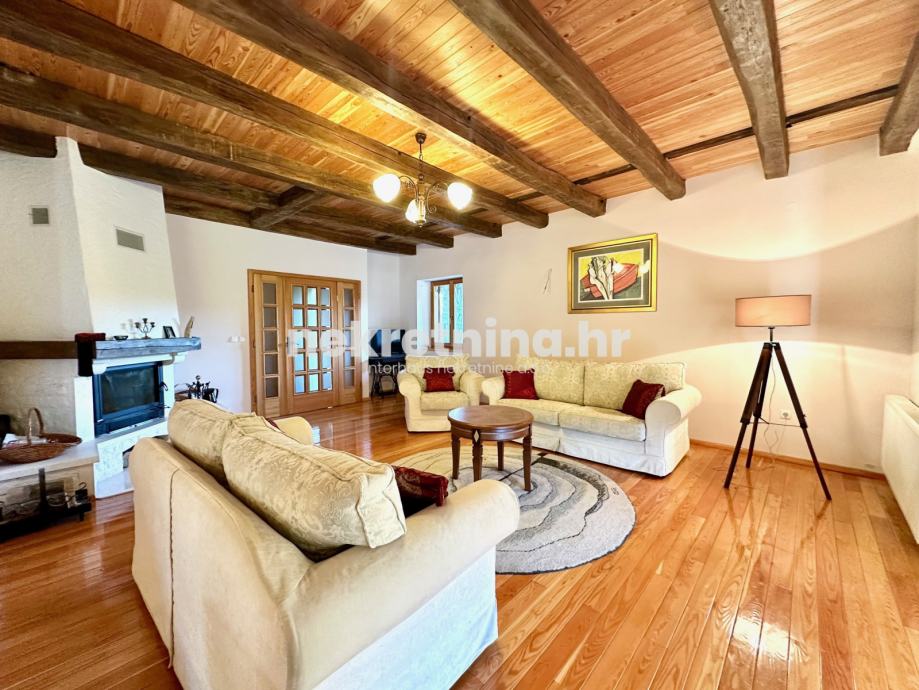 prodaja - samostojeća ladanjska vila / kuća - podgarić - 380m2 (prodaja) - slika 10