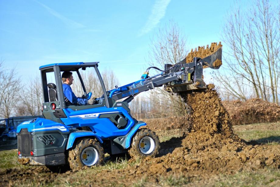 utovarivač multione 7.2 k sa teleskopom i pogonom 4 x 4 - slika 4
