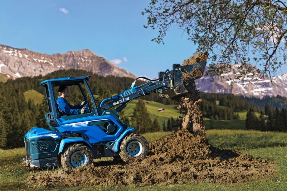 utovarivač multione 8.4 sa teleskopom i pogonom 4 x 4 - slika 4