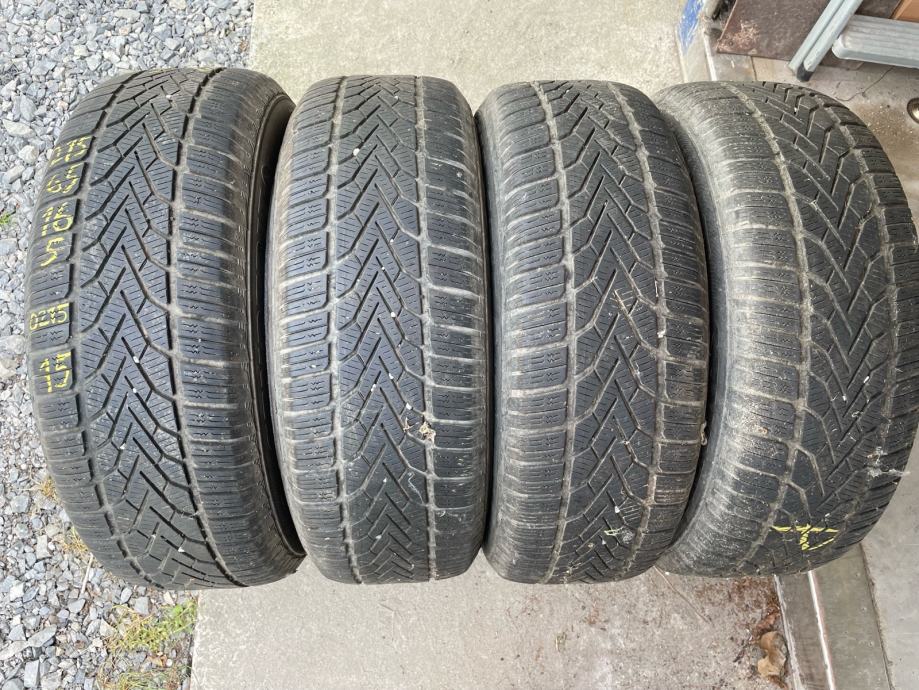 gume semperit 215/65/16 zimska 4 kom - slika 2