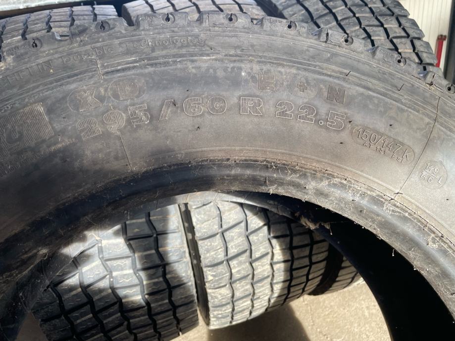 gume 295/60/22,5 michelin - slika 2