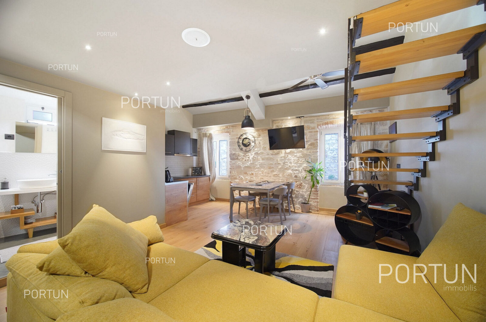dvosoban apartman u pitoresknom rovinju - slika 2