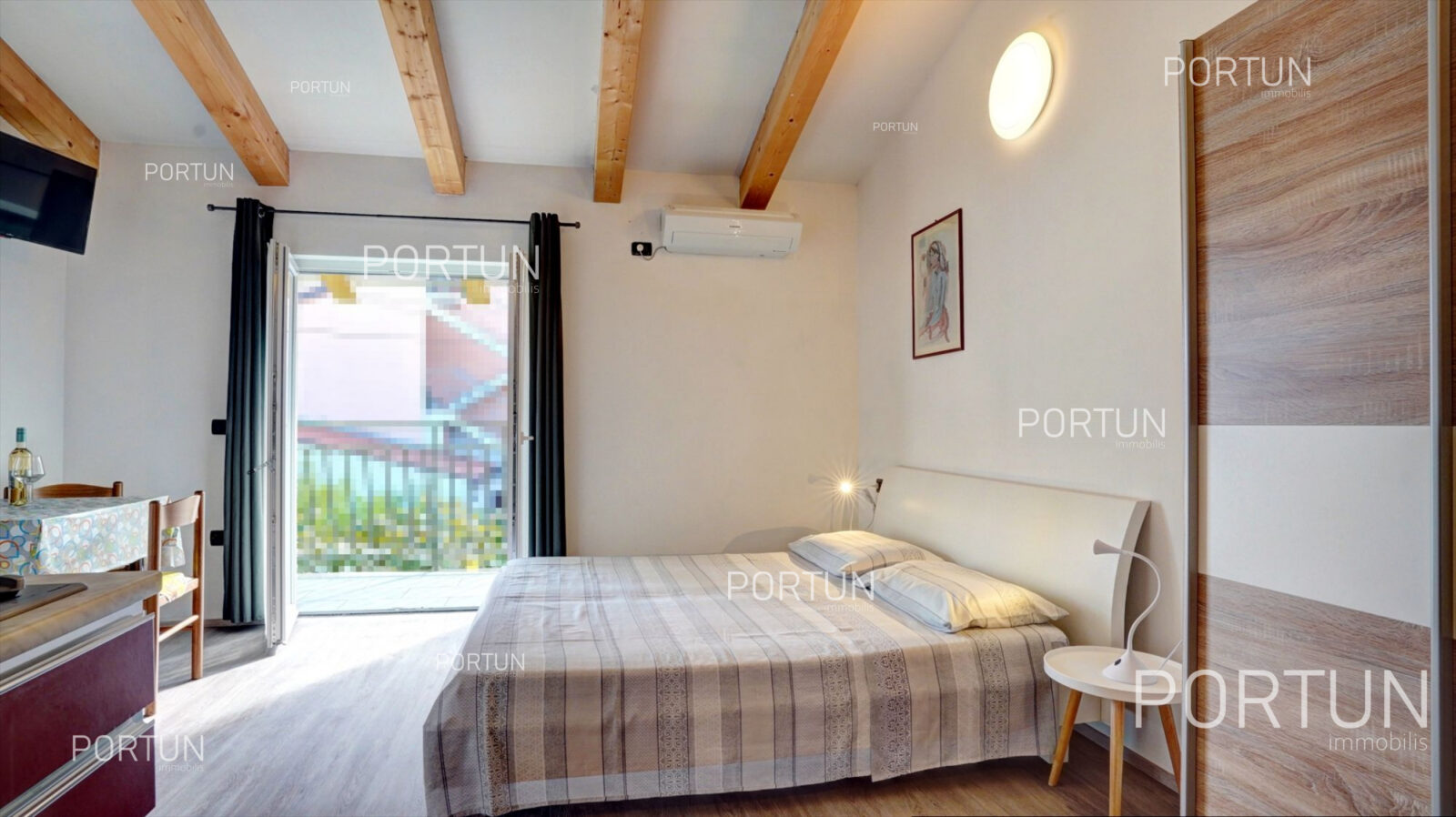rovinj, apartmanska kuća za 17 gostiju - slika 1