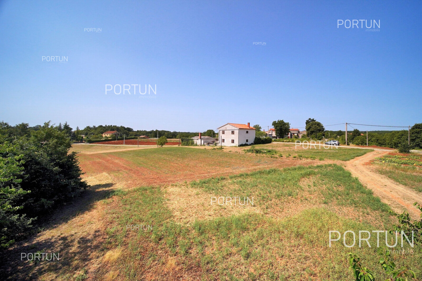 građevinsko zemljište na području žminja - slika 1
