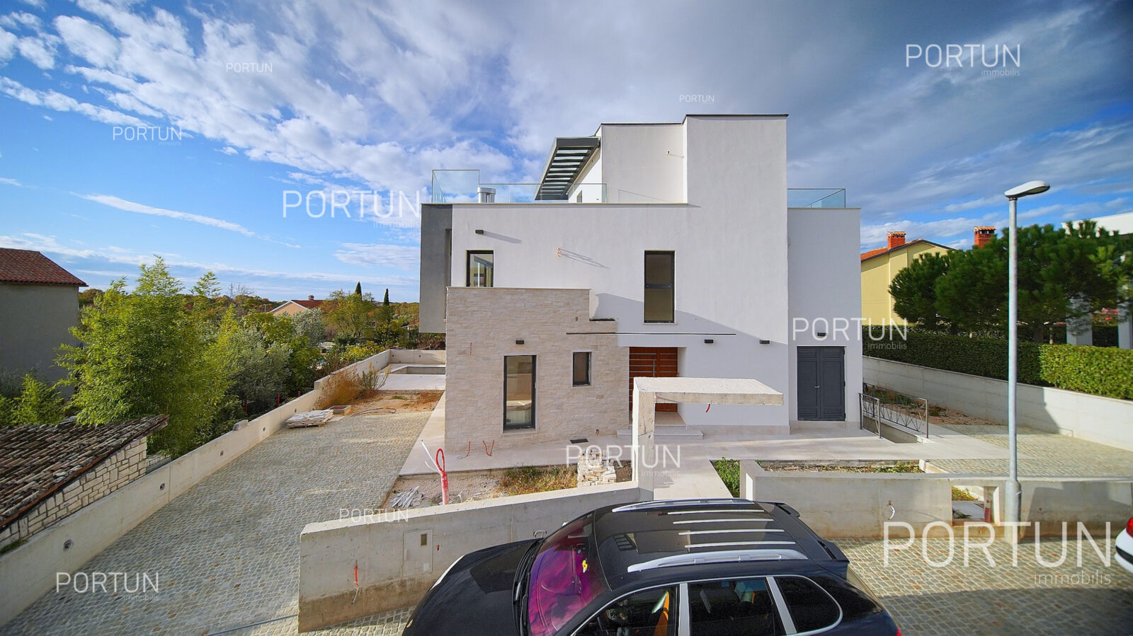 moderna vila s bazenom u rovinju - slika 1